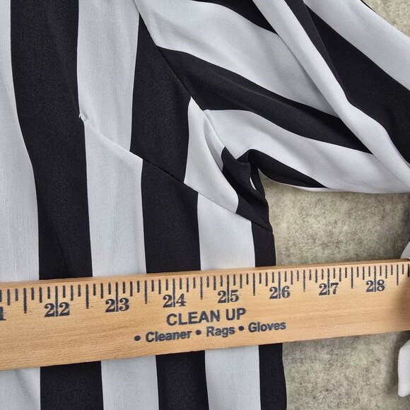 Black & White Striped Womens Blouse 3/4 Sleeve V-Neck Tie Cuffs 5XL Polyester - Picture 6 of 6